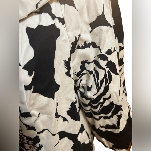 ECI NEW YORK | FLORAL POCKETED 3/4 SLEEVE BUTTON UP TRENCH COAT WOMENS SZ SMALL - Picture 8 of 9